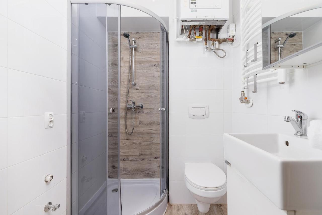 Apartment Bosacka Cracow By Noclegi Renters Krakow Exterior photo